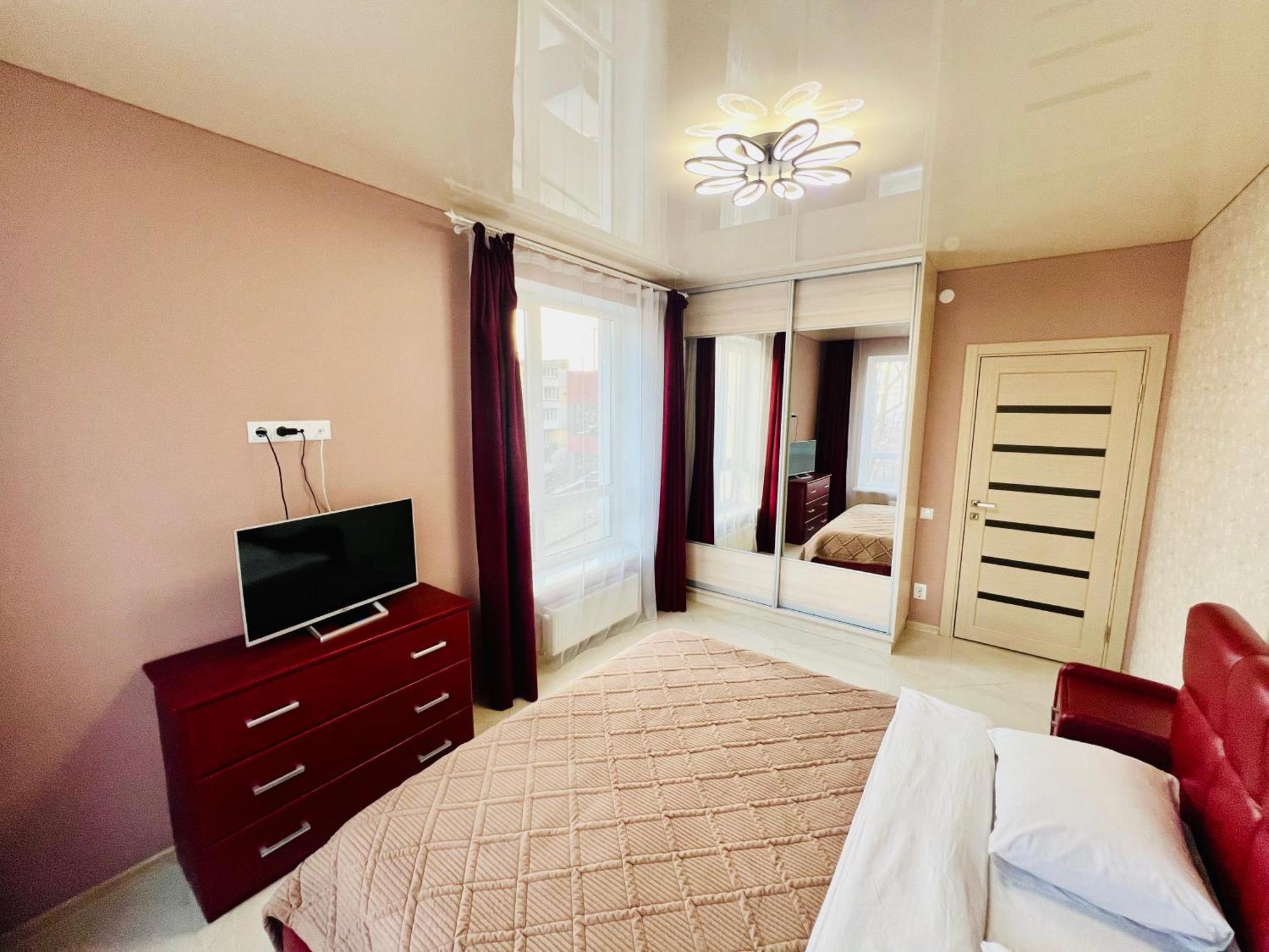 Шевченка,60 - Семицвіт Apartment ลวีฟ ภายนอก รูปภาพ