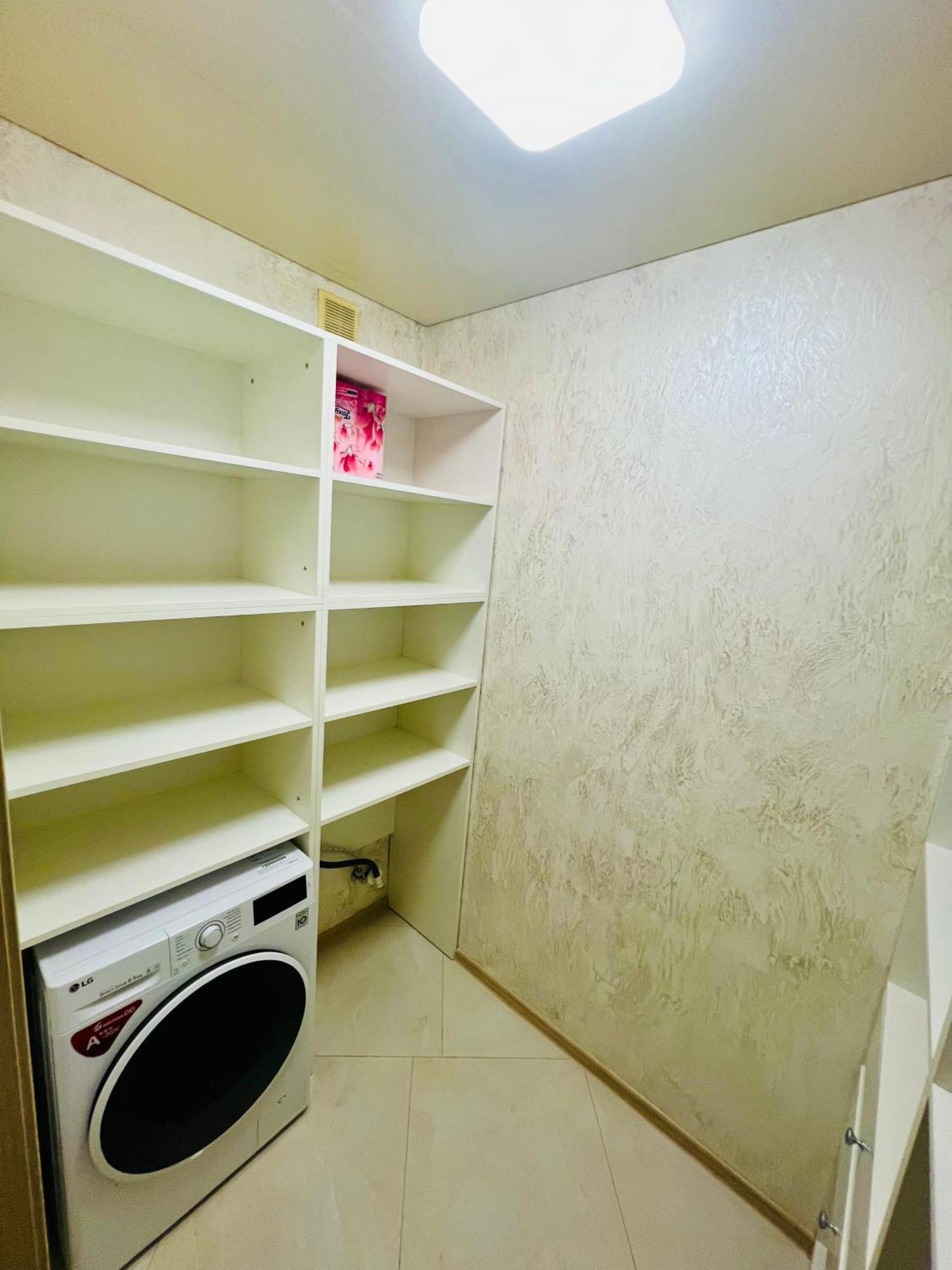 Шевченка,60 - Семицвіт Apartment ลวีฟ ภายนอก รูปภาพ